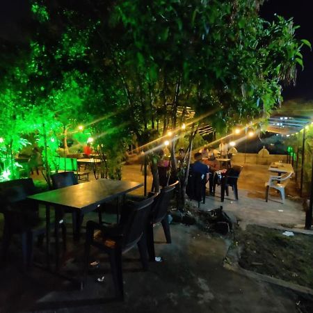 Hotel Anvisha Executive Mangvadi Екстериор снимка