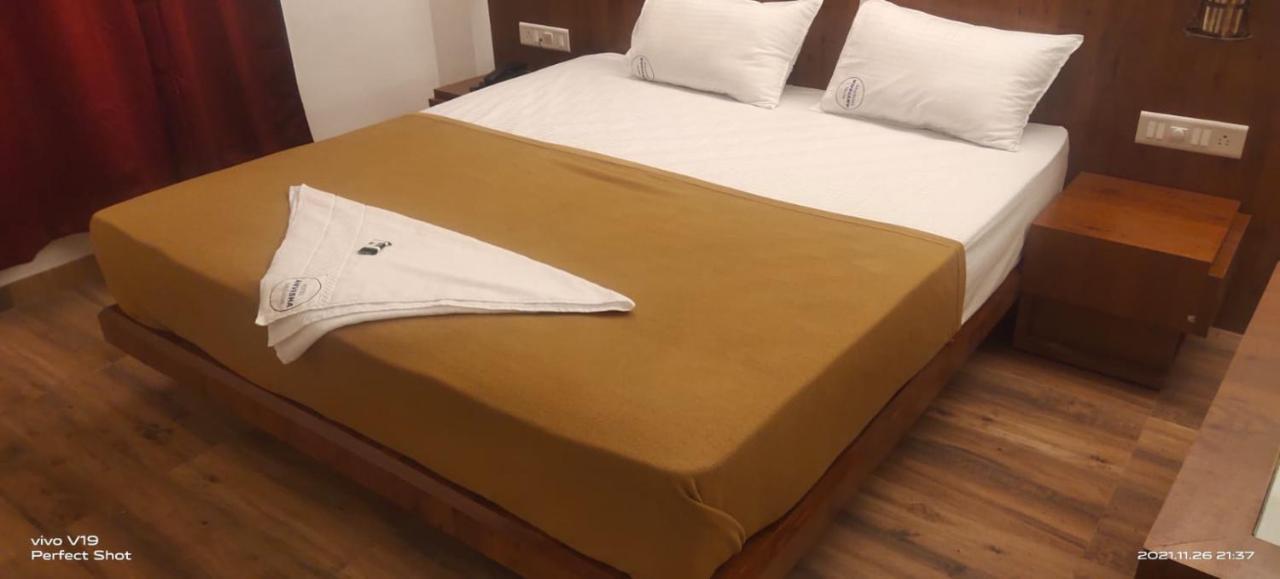Hotel Anvisha Executive Mangvadi Екстериор снимка